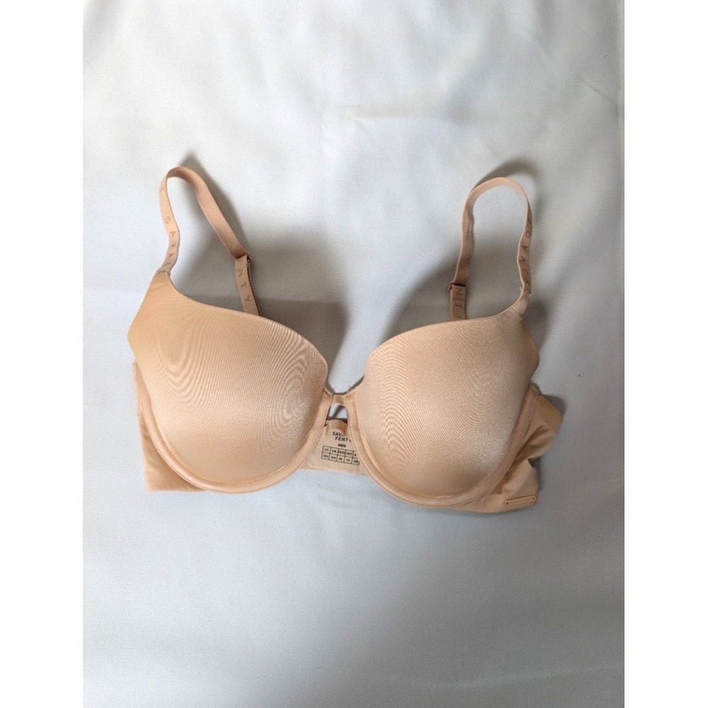 Savage X Fenty 34DD Bra Beige Lined Underwire Back Closure Neutral